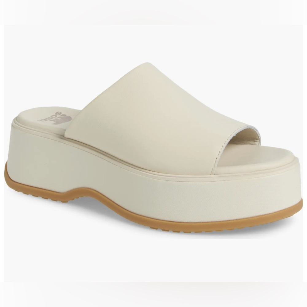Sorel Cream Dayspring Slide Platform Slide Sandals NWT’s Size 9.5